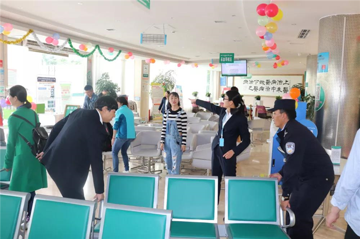 西藏阜康醫(yī)院 西藏阜康醫(yī)院